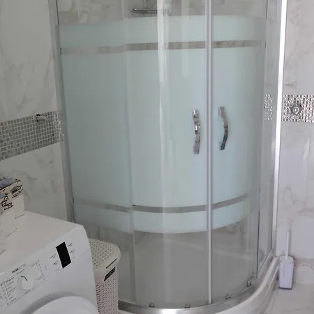 Lejlighed Two Bedroom With Balcony And Sea View *